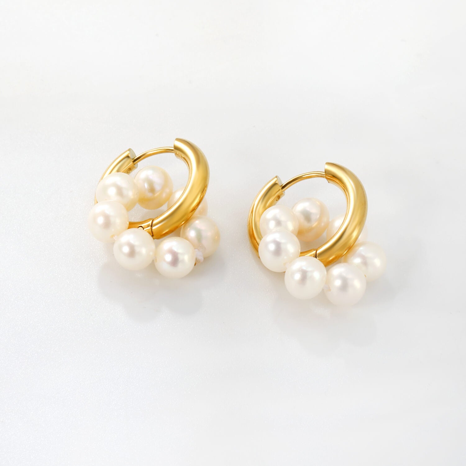 Aqua Circle kullatut helmikorvakorut