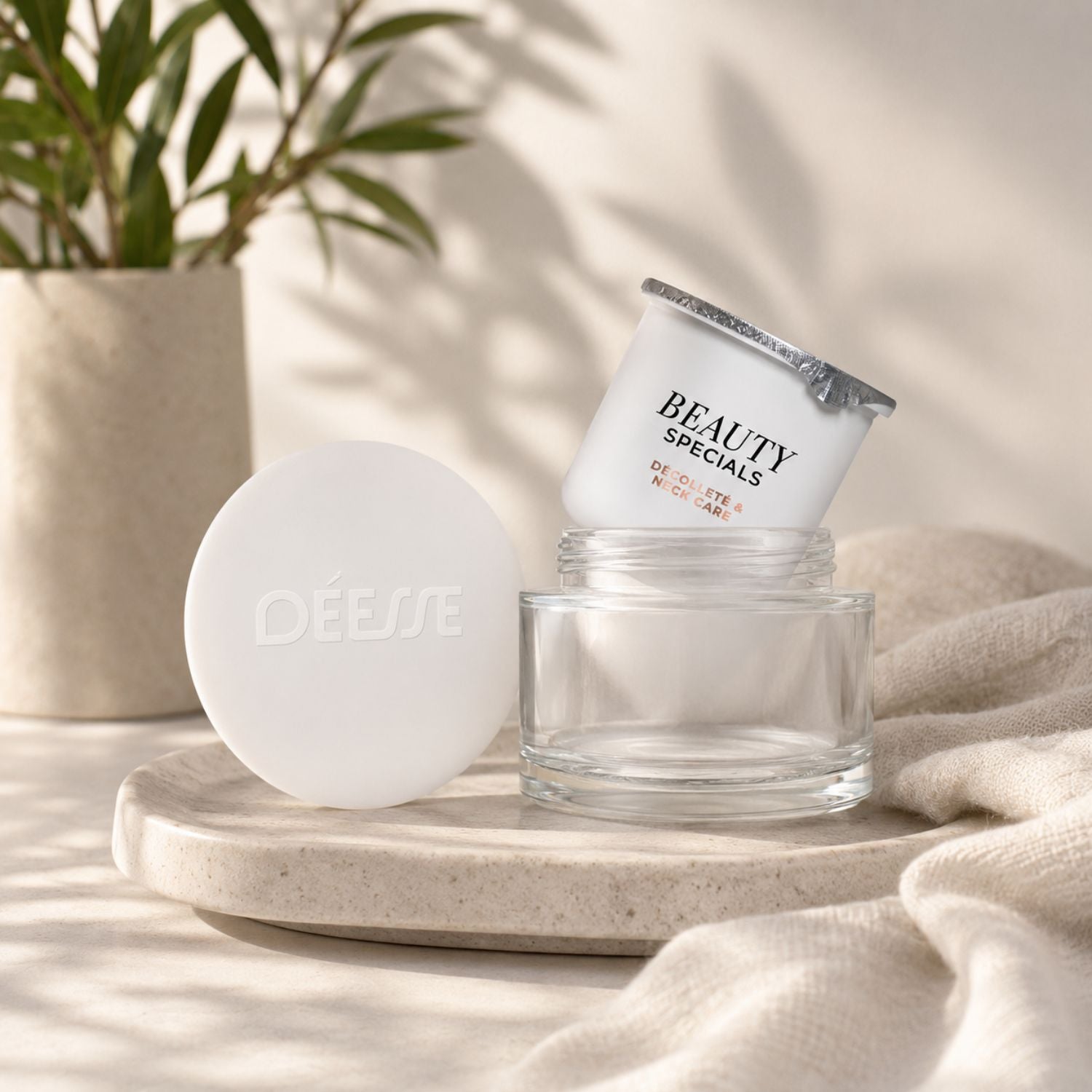 Decollete & neck care -voide + rasia 50 ml (rajoitettu erä)